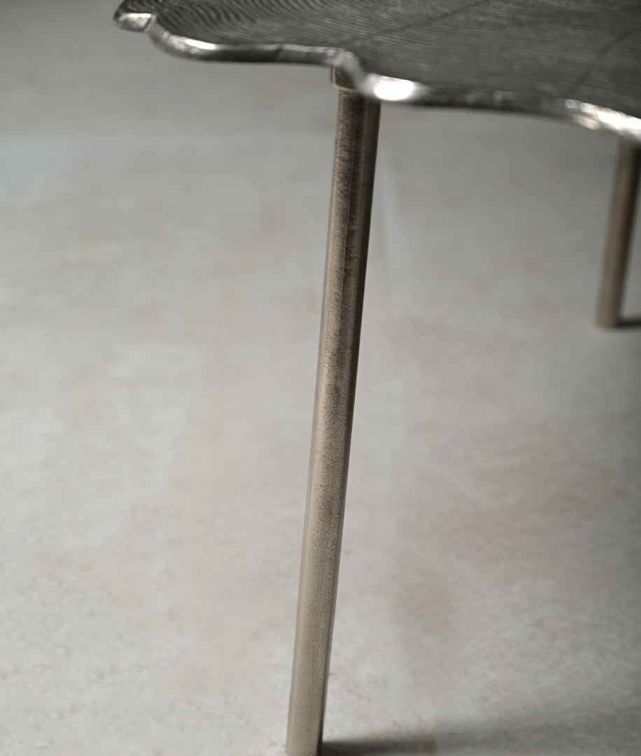 MISTLEAF TABLE